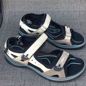 Ecco Yucatán sandals size 41 women’s 10